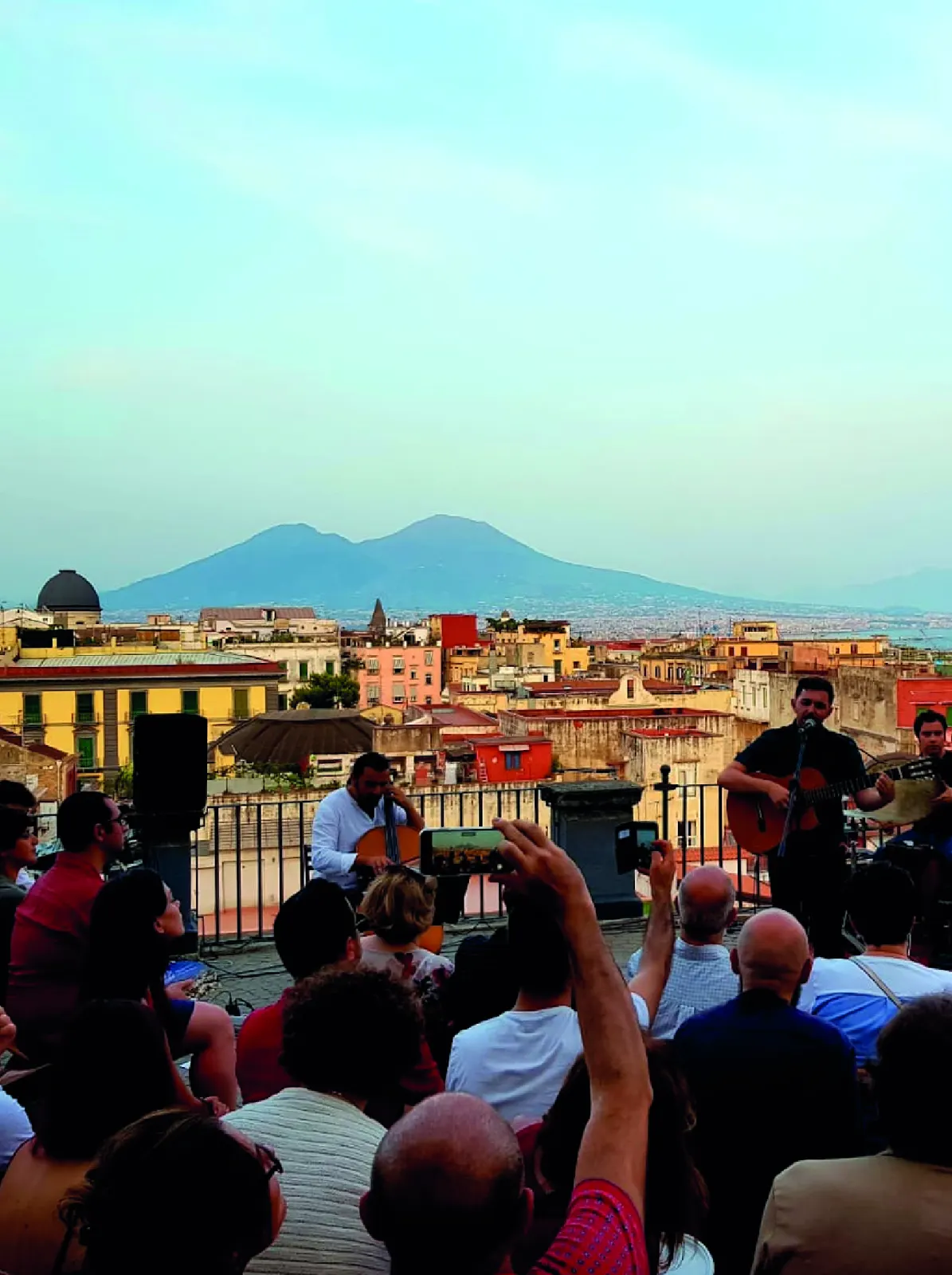 Luogo di incontro culturale BRODO a Napoli